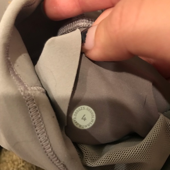 Lululemon Fast and Free High Rise Tight - Picture 6 of 6